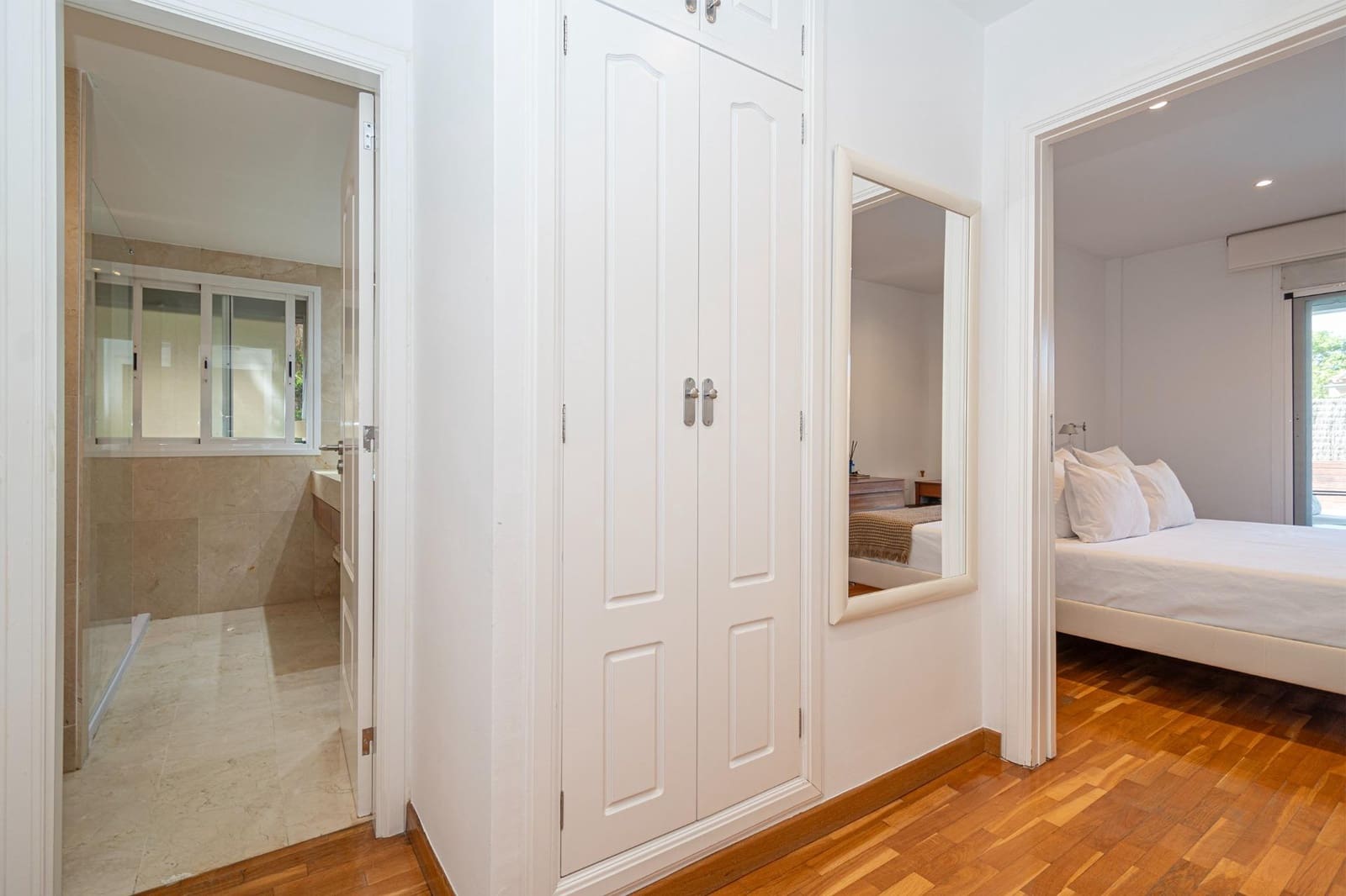 5 slaapkamer Appartement te koop in Palma de Mallorca met zwembad garage - € 1.795.000 (Ref: 9892513)
