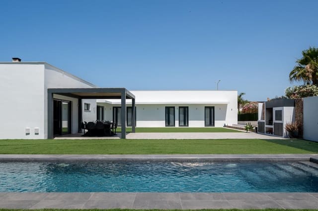 5 bedroom Villa for sale in Sa Torre (Llucmajor), Llucmajor with pool - € 1,500,000 (Ref: 9896479)