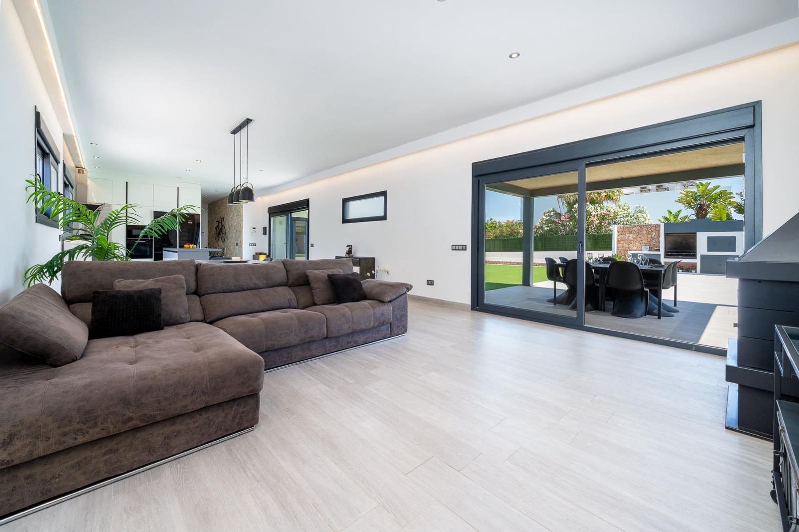 5 bedroom Villa for sale in Sa Torre (Llucmajor) with pool - € 1,500,000 (Ref: 9896479)