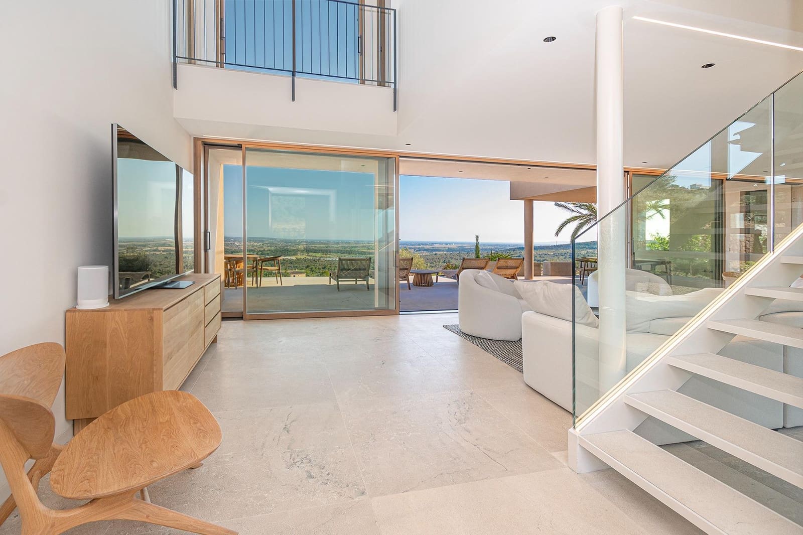 4 bedroom Villa for sale in Puntiro with pool - € 4,500,000 (Ref: 9898963)