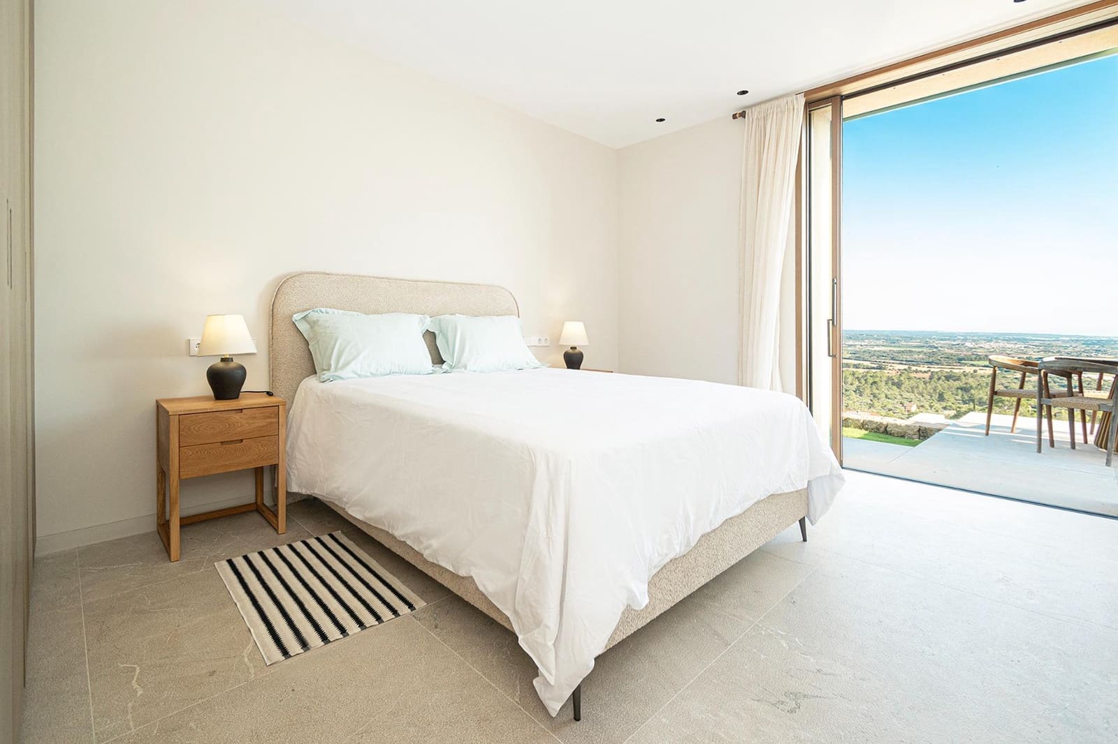 4 bedroom Villa for sale in Puntiro with pool - € 4,500,000 (Ref: 9898963)