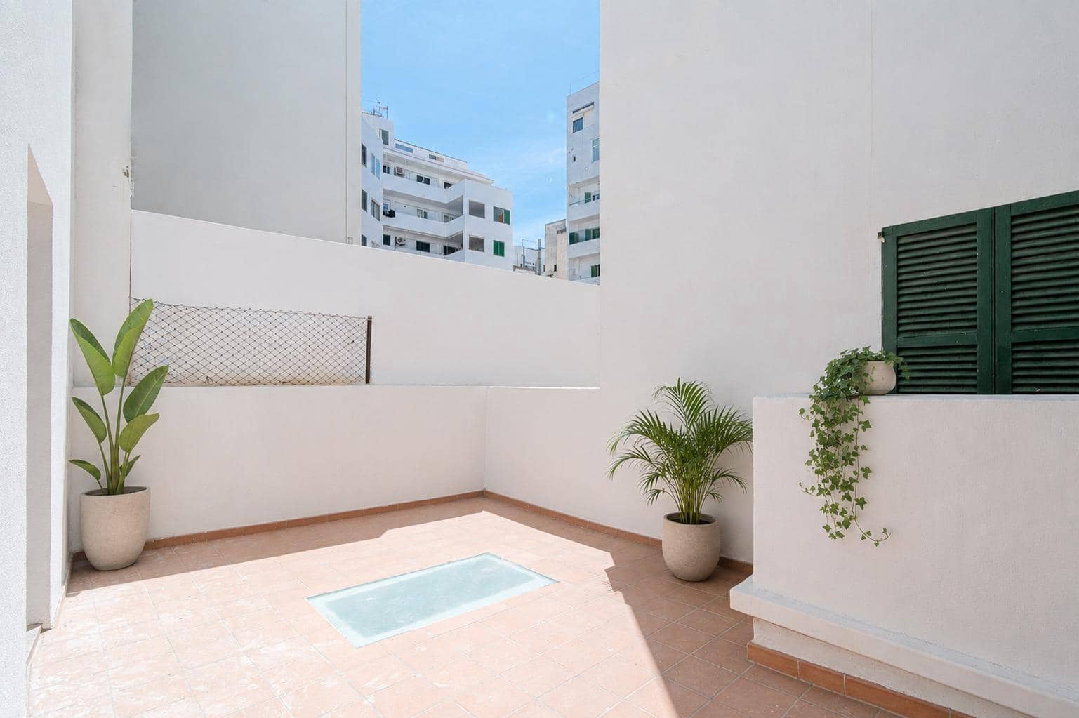 3 sovrum Lägenhet till salu i Palma de Mallorca med garage - 495 000 € (Ref: 9898964)