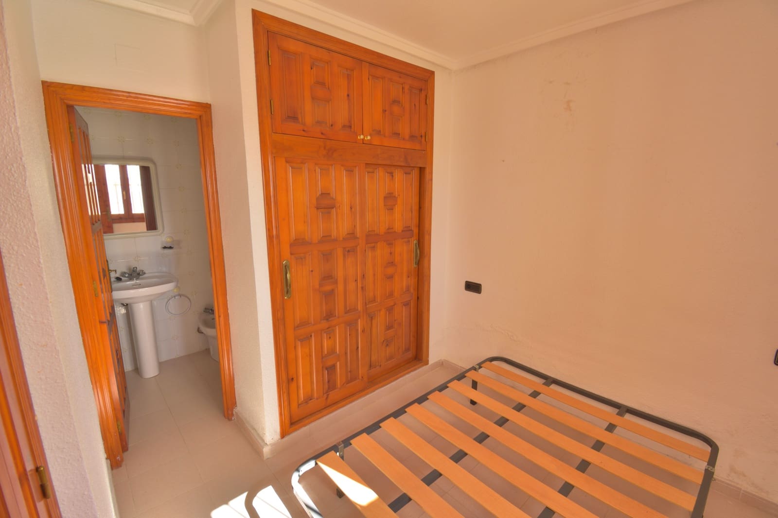 1 makuuhuone Huoneisto myytävänä paikassa Ciudad Quesada mukana uima-altaan - 105 000 € (Ref: 10014164)