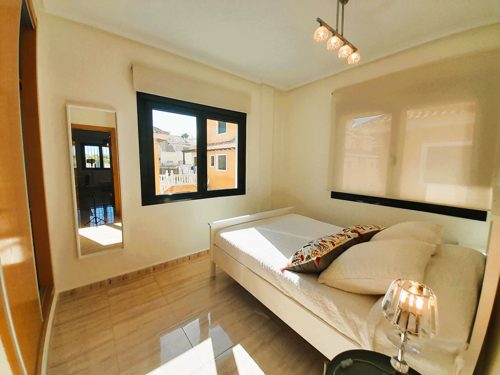 2 bedroom Semi-detached Villa for sale in Ciudad Quesada with pool - € 250,000 (Ref: 8956003)