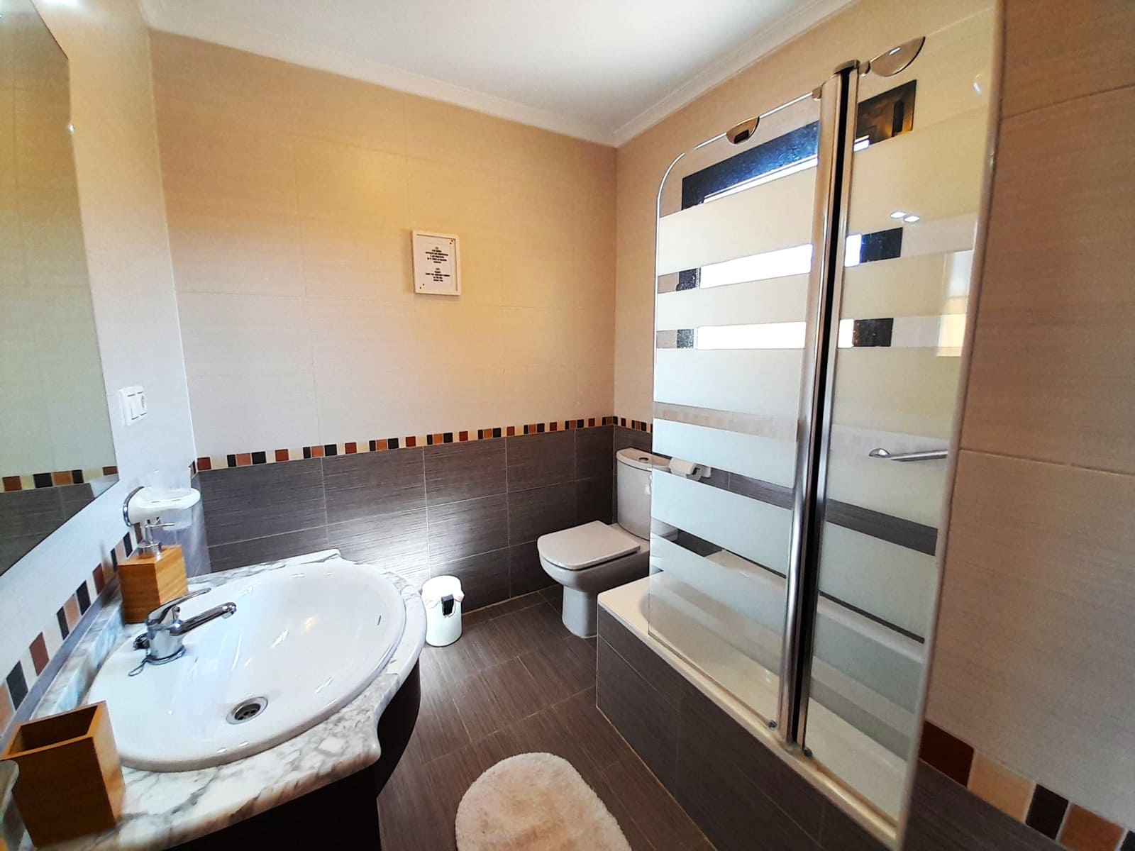 2 bedroom Semi-detached Villa for sale in Ciudad Quesada with pool - € 250,000 (Ref: 8956003)