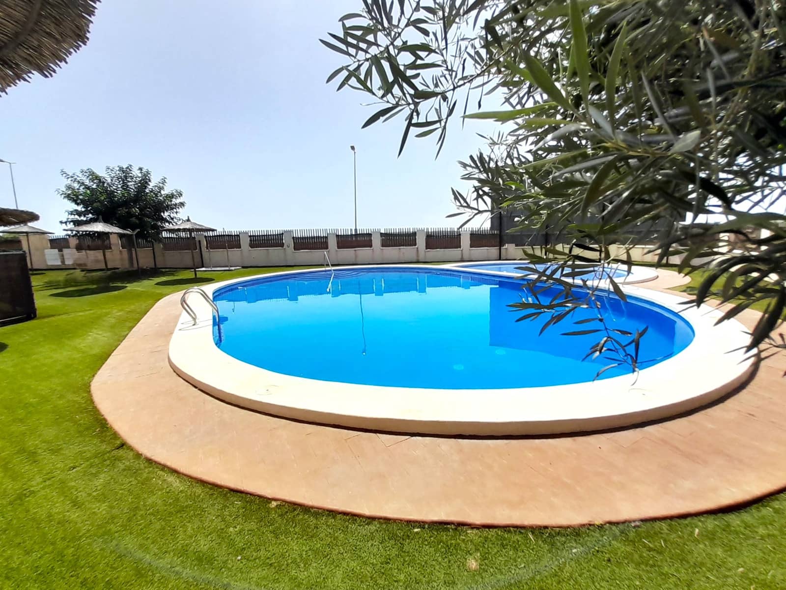 3 bedroom Semi-detached Villa for sale in Ciudad Quesada with pool - € 265,000 (Ref: 8956004)