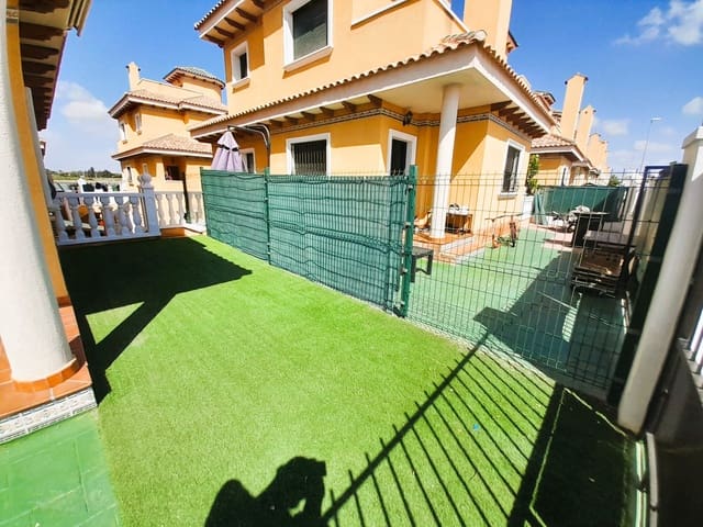 3 Zimmer Villa zu verkaufen in Ciudad Quesada, Rojales mit Pool - 295.000 € (Ref: 8956005)
