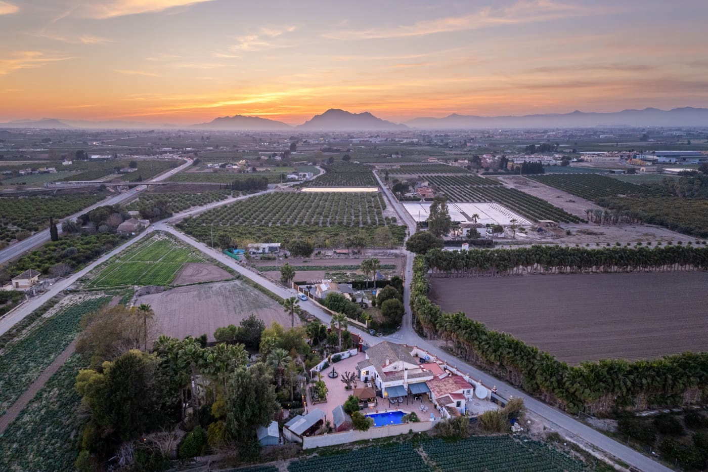 Finca/Casa Rural de 4 habitaciones en Daya Nueva en venta con piscina garaje - 595.000 € (Ref: 9603056)