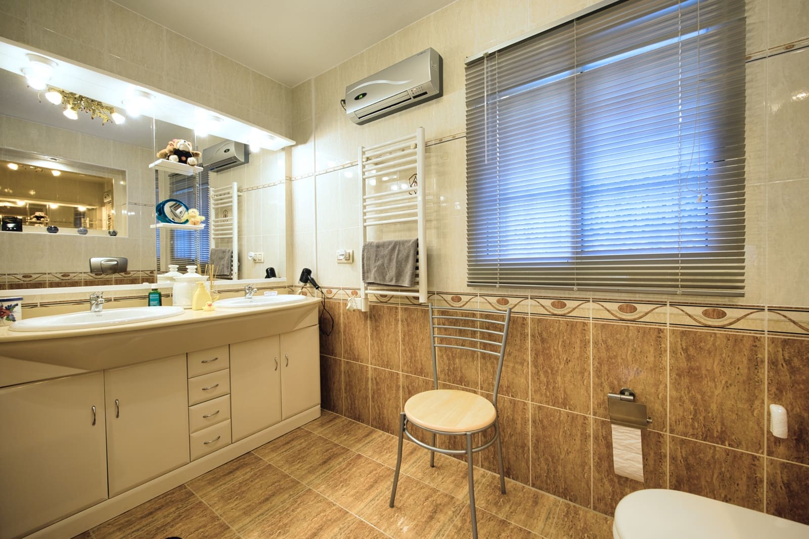 4 quarto Moradia para venda em Ciudad Quesada com piscina - 595 000 € (Ref: 9650371)