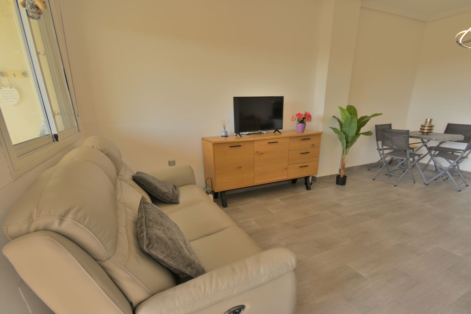 2 slaapkamer Appartement te koop in Formentera del Segura met zwembad - € 129.000 (Ref: 9691640)