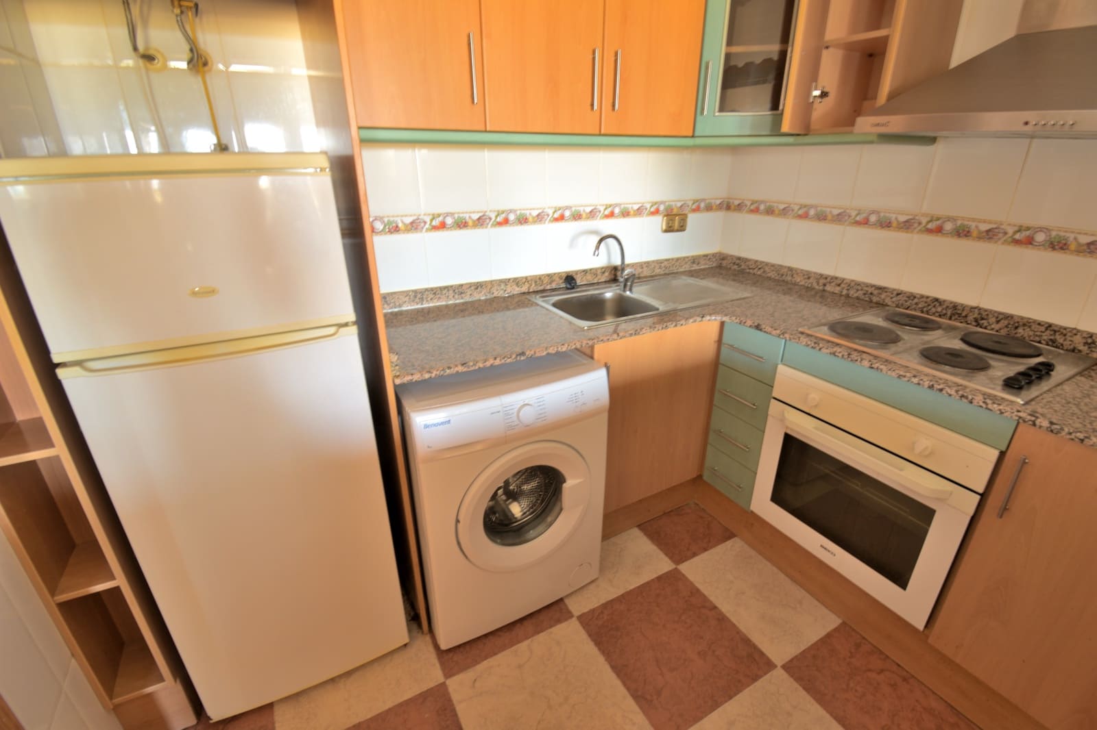 2 slaapkamer Appartement te koop in Formentera del Segura met zwembad - € 115.000 (Ref: 9873960)