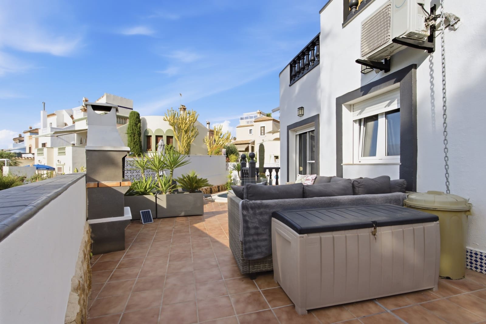4 sovrum Villa till salu i La Marquesa med pool garage - 480 000 € (Ref: 9913691)