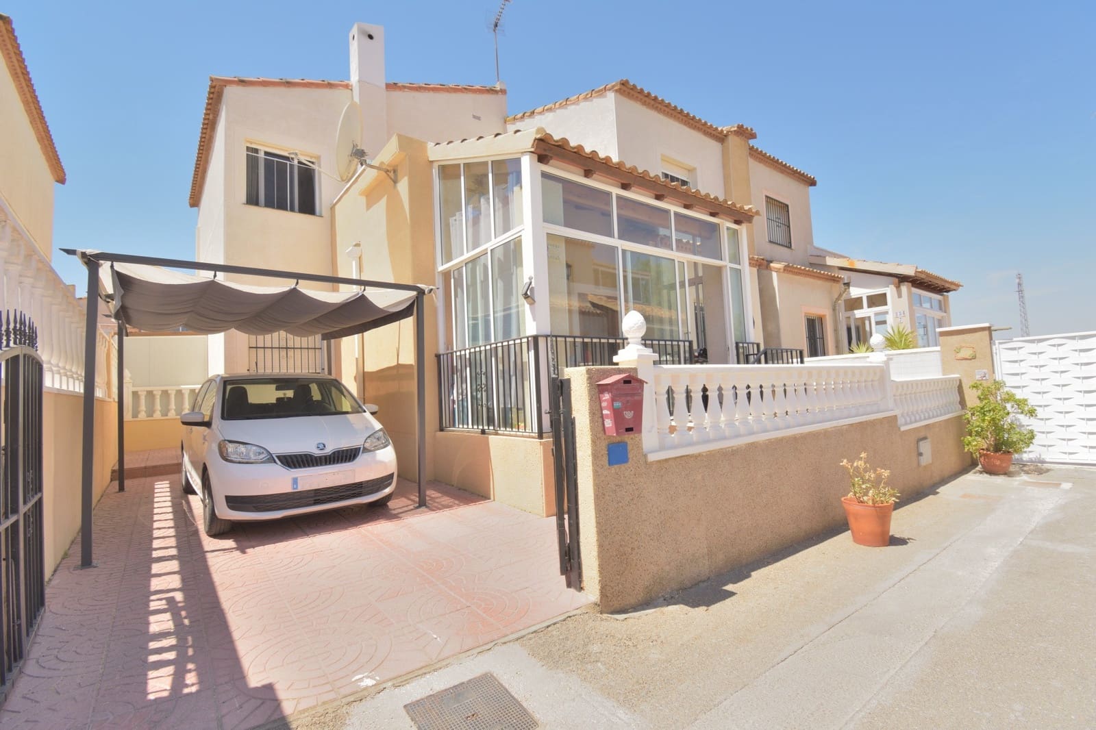 Pareado de 3 habitaciones en Algorfa en venta con piscina garaje - 179.000 € (Ref: 9928021)