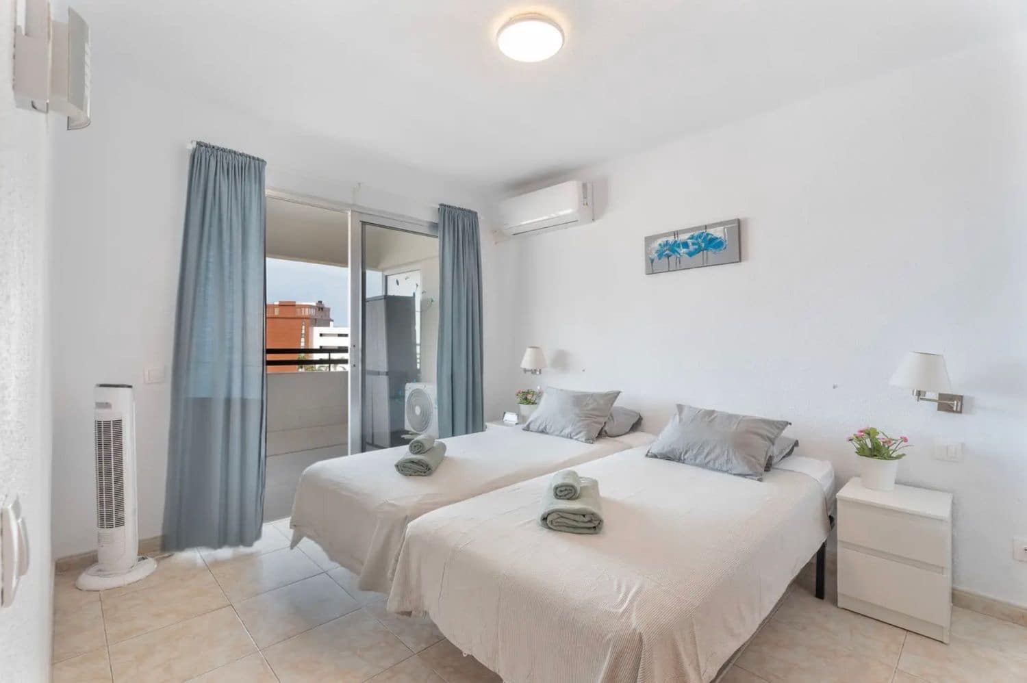 1 slaapkamer Appartement te koop in Costa Adeje met zwembad garage - € 289.000 (Ref: 10008141)