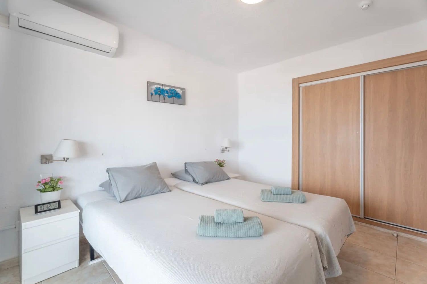 1 slaapkamer Appartement te koop in Costa Adeje met zwembad garage - € 289.000 (Ref: 10008141)