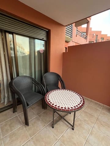 1 soverom Leilighet til leie i Santa Cruz de Tenerife med svømmebasseng garasje - € 1 500 (Ref: 10020075)