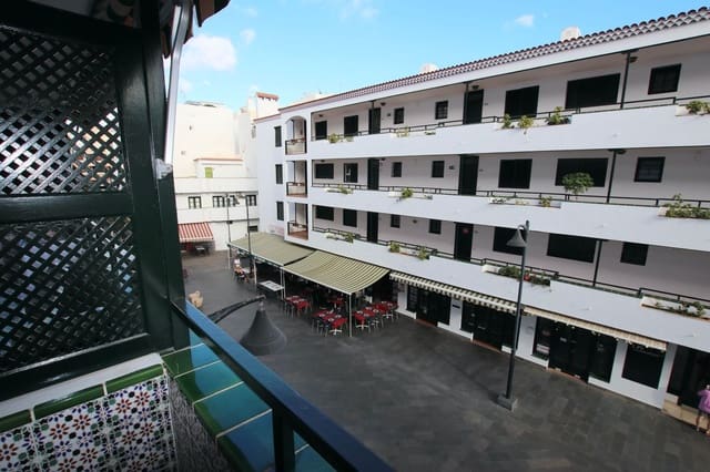 2 chambre Appartement à vendre à Los Cristianos, Arona avec garage - 390 000 € (Ref: 10030019)