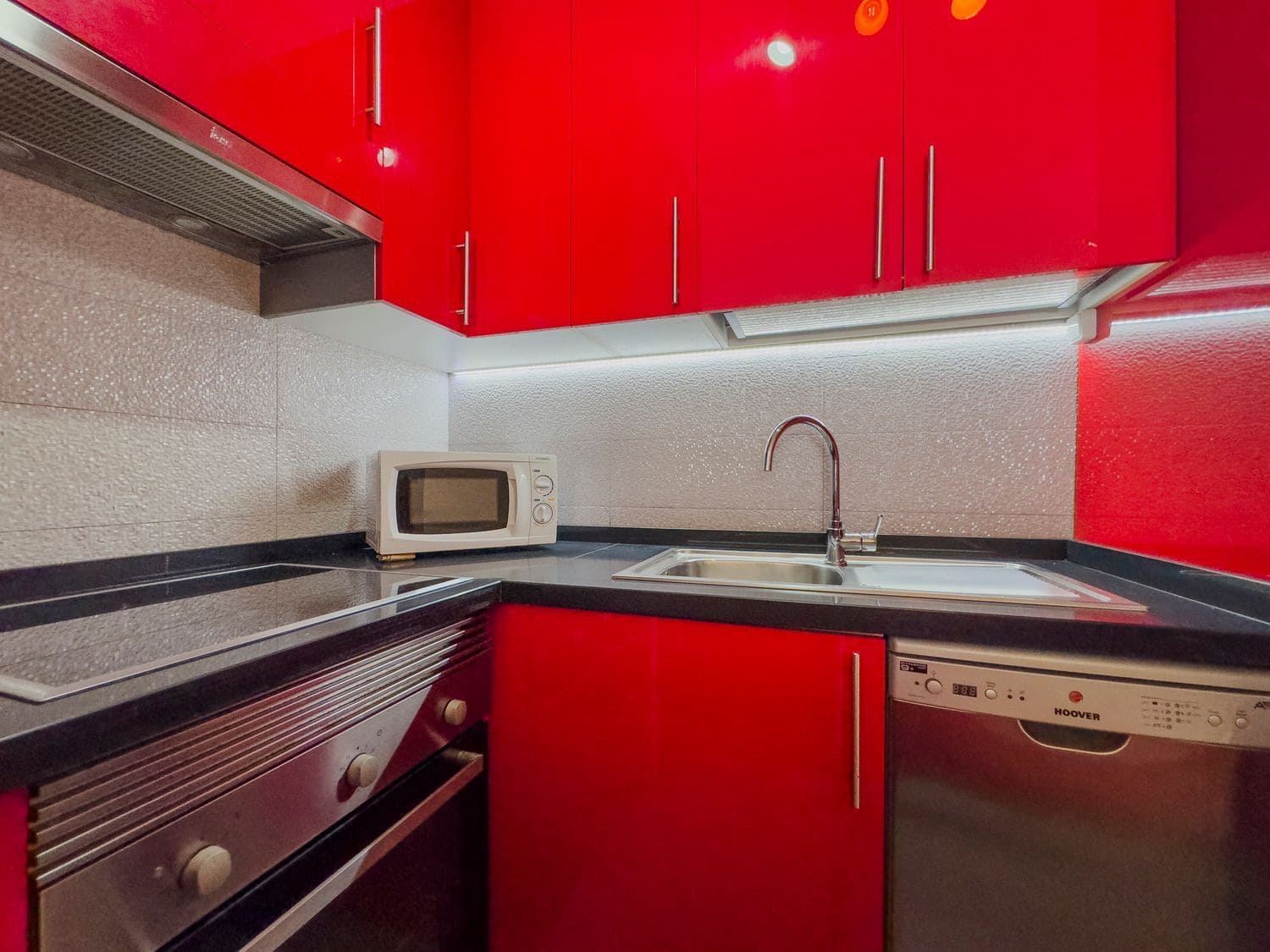 2 slaapkamer Appartement te koop in Los Cristianos met garage - € 390.000 (Ref: 10030019)
