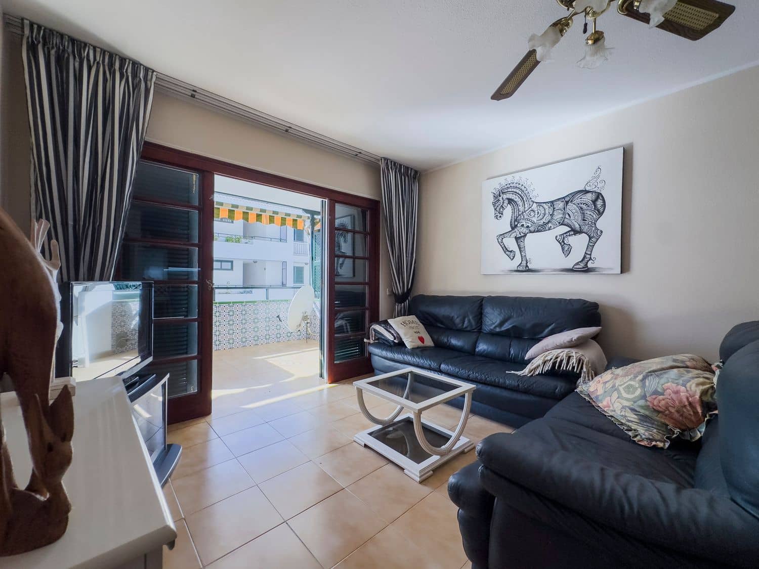 2 slaapkamer Appartement te koop in Los Cristianos met garage - € 390.000 (Ref: 10030019)