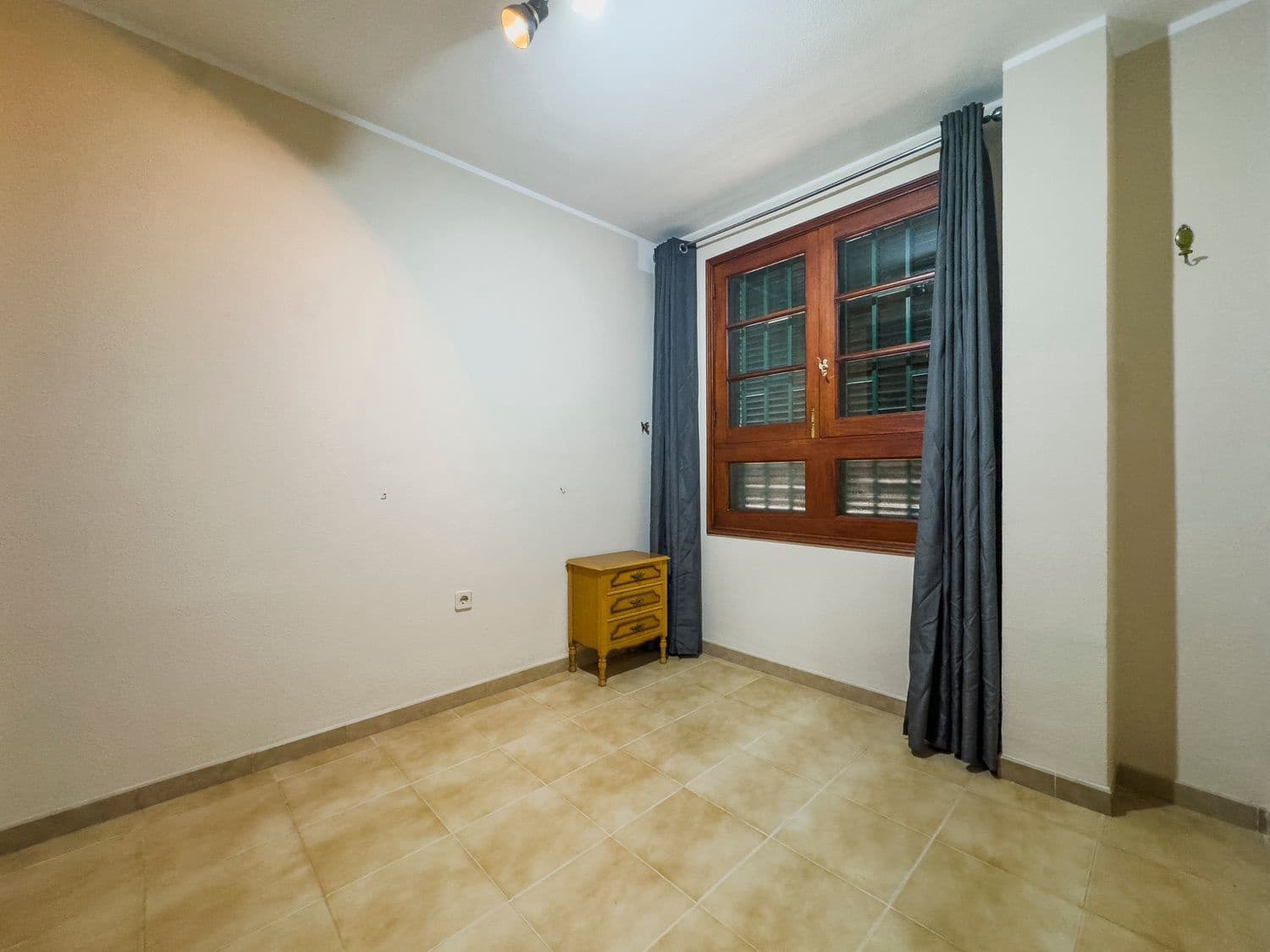 2 slaapkamer Appartement te koop in Los Cristianos met garage - € 390.000 (Ref: 10030019)