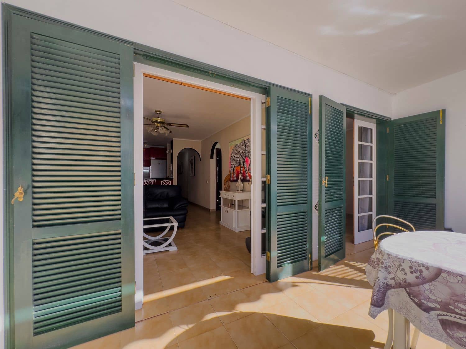 2 slaapkamer Appartement te koop in Los Cristianos met garage - € 390.000 (Ref: 10030019)