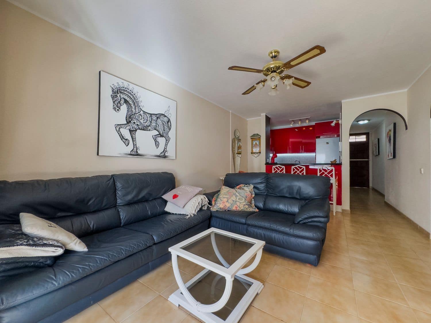 2 slaapkamer Appartement te koop in Los Cristianos met garage - € 390.000 (Ref: 10030019)