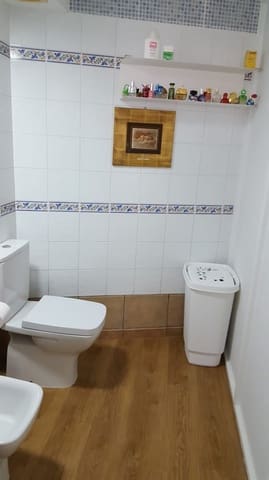 Apartamento de 2 habitaciones en Playa Paraiso, Adeje en venta con garaje - 350.000 € (Ref: 10034890)