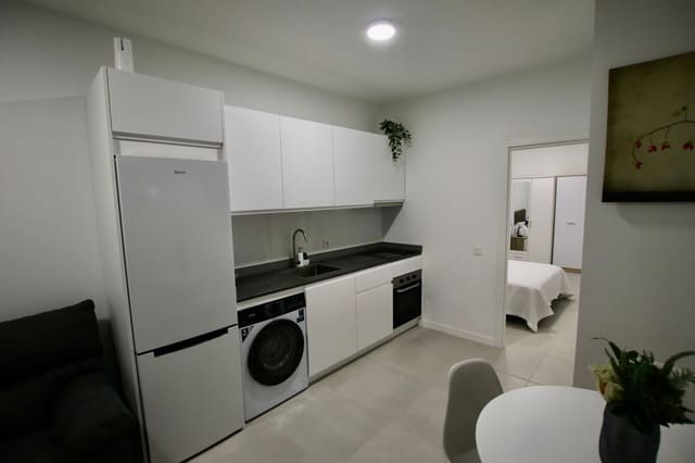 1 sypialnia Apartament do wynajęcia w San Eugenio Alto, Adeje z garażem - 1 150 € (Ref: 10044461)