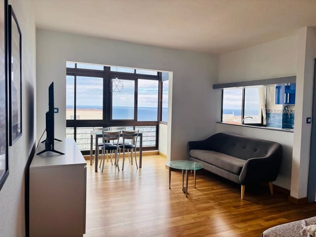 Appartement à louer à Bajamar, San Cristóbal de La Laguna avec piscine garage - 795 € (Ref: 10046609)