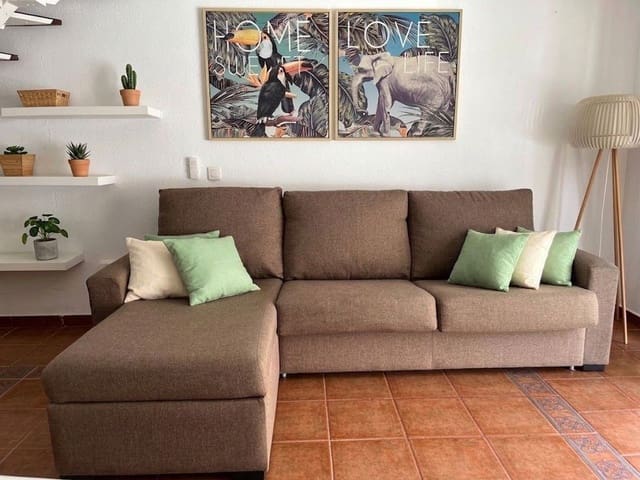 2 sypialnia Apartament do wynajęcia w Callao Salvaje, Adeje z basenem garażem - 1 500 € (Ref: 10049932)