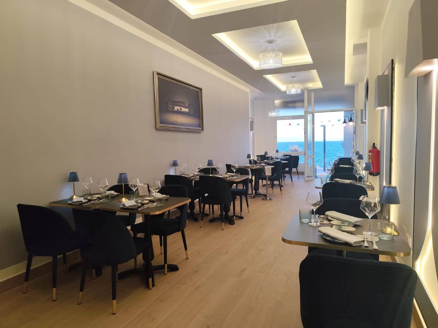 Commercial for rent in Playa San Juan - € 1,350 (Ref: 10162121)
