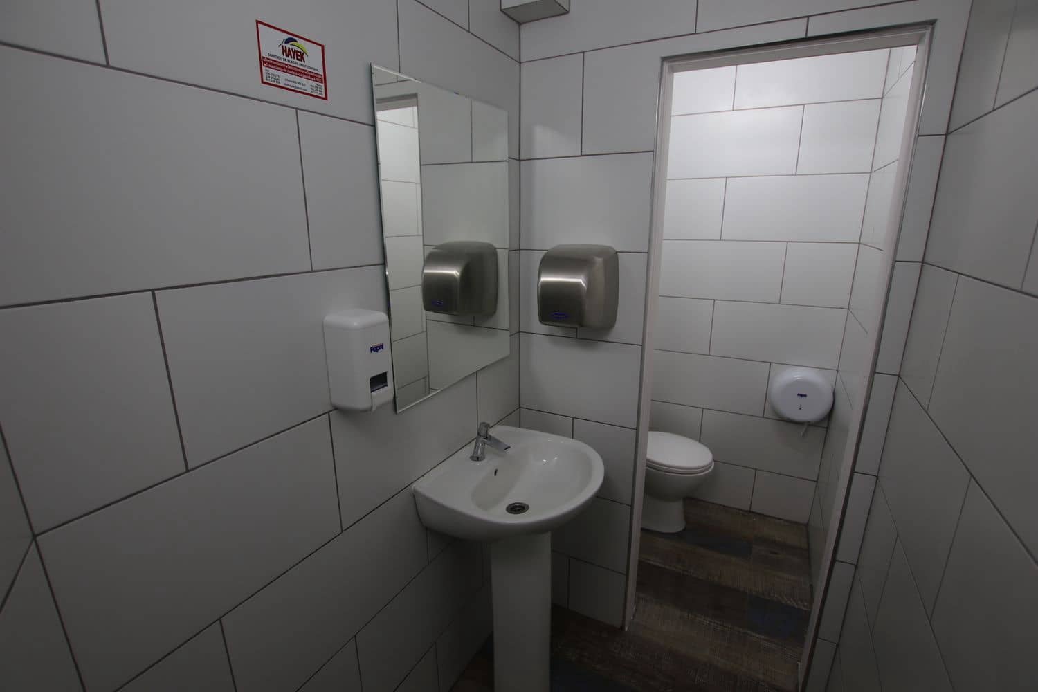 Erhverv til leje i Los Cristianos - € 4.407 (Ref: 6484762)