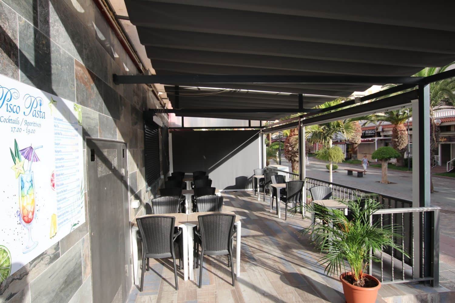 Erhverv til leje i Los Cristianos - € 4.407 (Ref: 6484762)