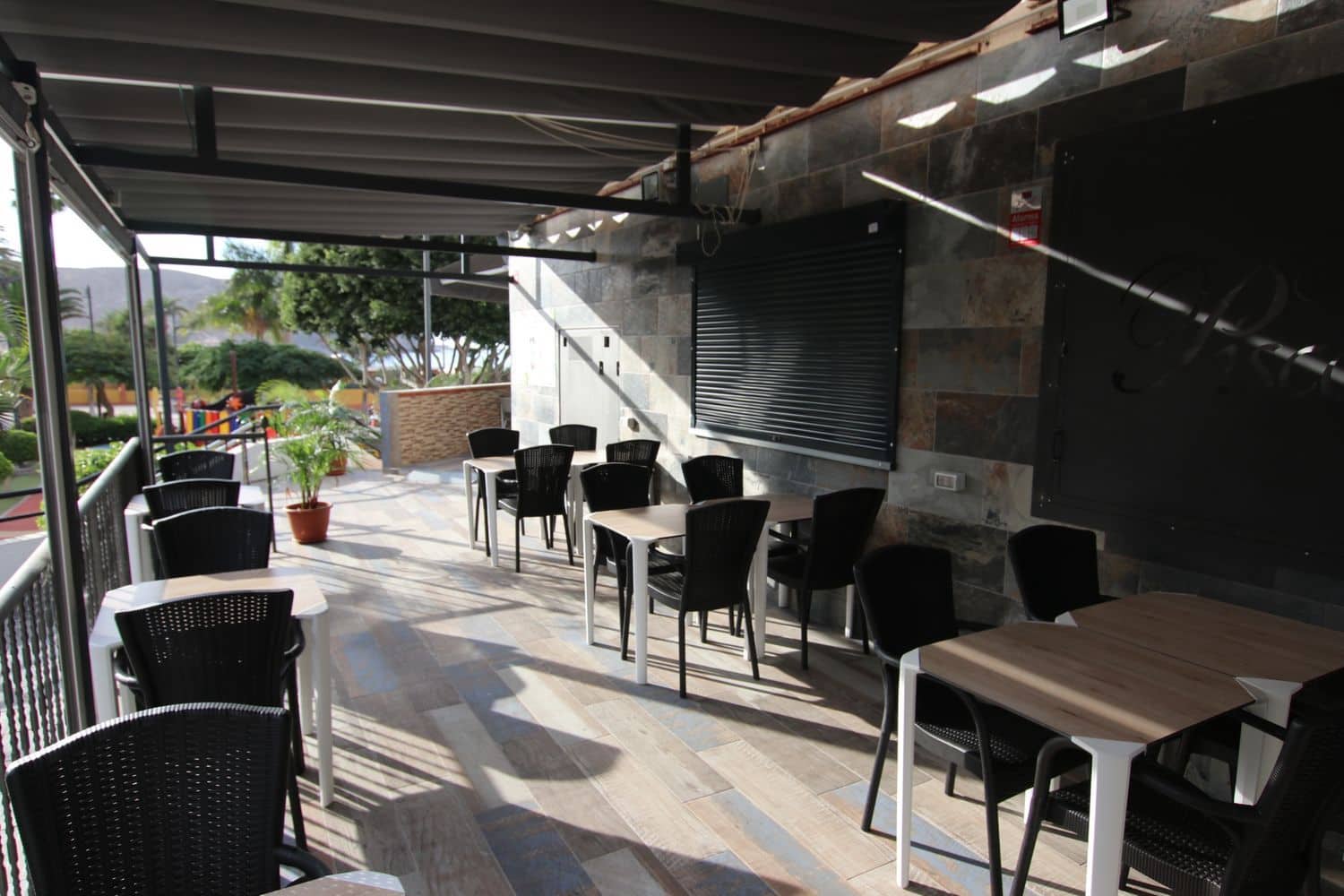 Erhverv til leje i Los Cristianos - € 4.407 (Ref: 6484762)