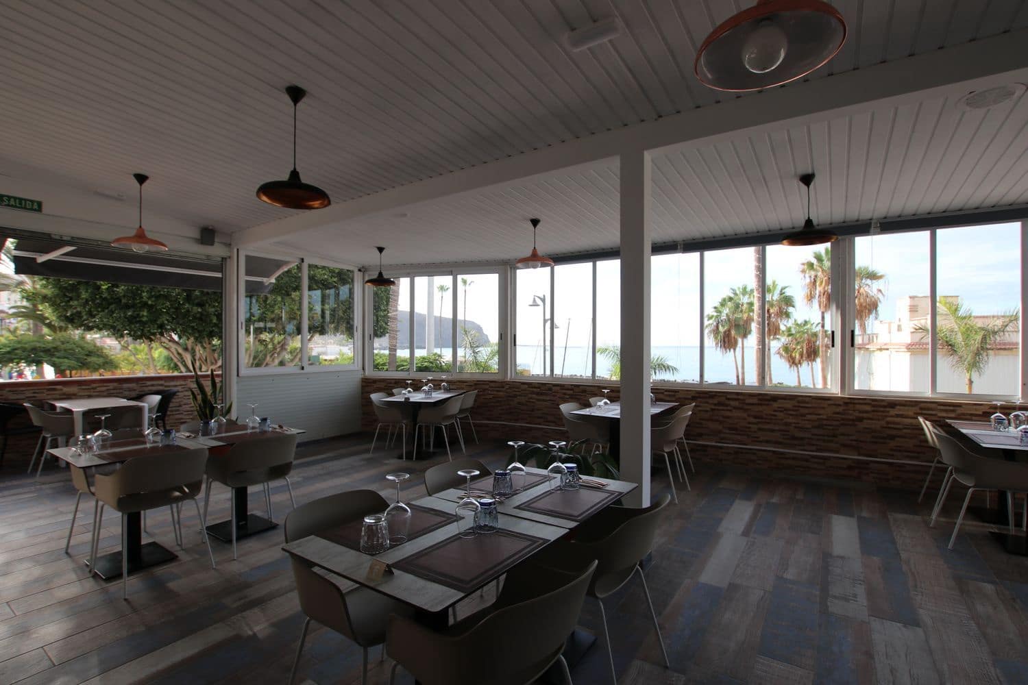 Erhverv til leje i Los Cristianos - € 4.407 (Ref: 6484762)