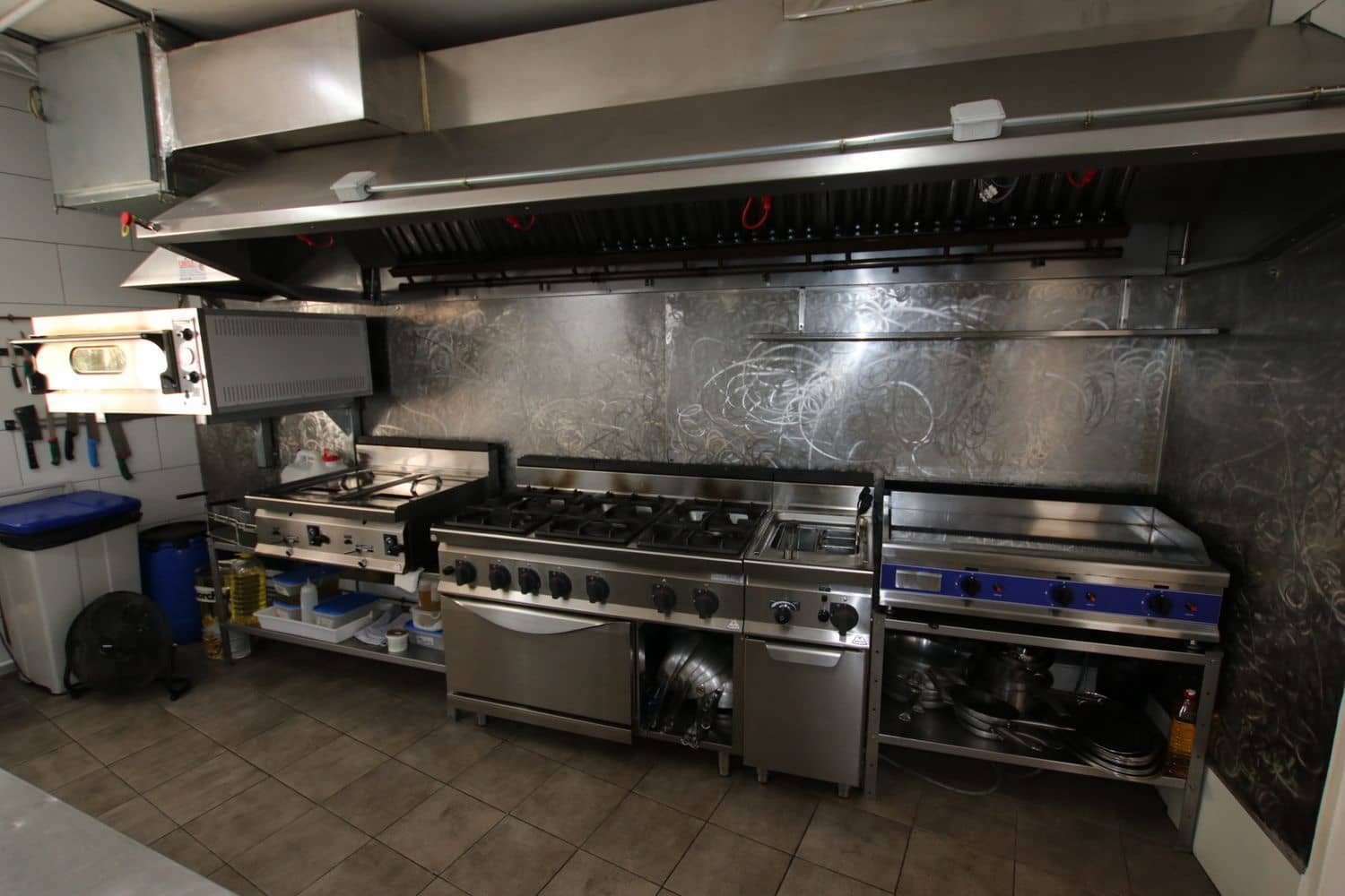 Erhverv til leje i Los Cristianos - € 4.407 (Ref: 6484762)