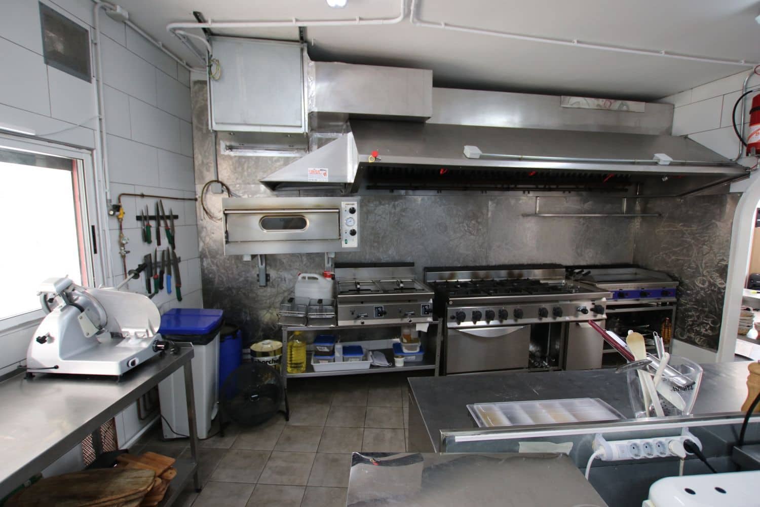 Erhverv til leje i Los Cristianos - € 4.407 (Ref: 6484762)