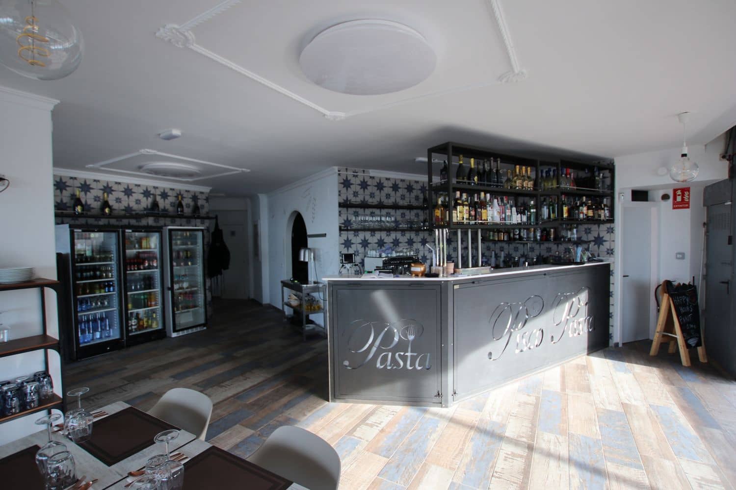 Erhverv til leje i Los Cristianos - € 4.407 (Ref: 6484762)