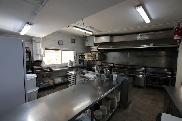 Gewerbe zu vermieten in Los Cristianos, Arona - 4.407 € (Ref: 6484762)