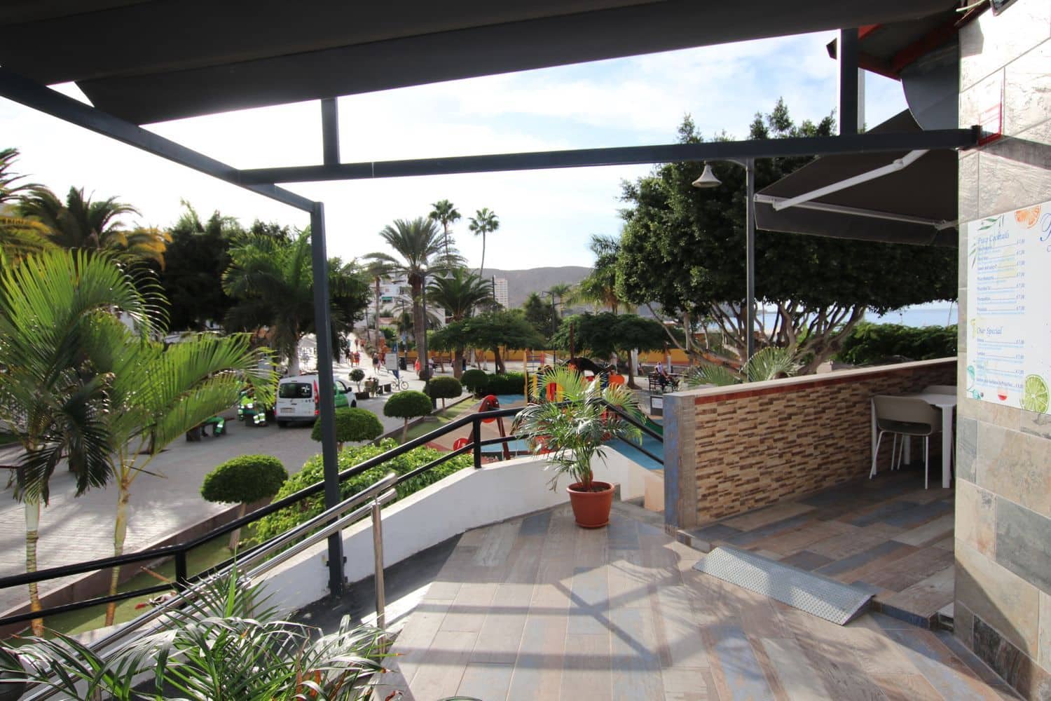 Erhverv til leje i Los Cristianos - € 4.407 (Ref: 6484762)