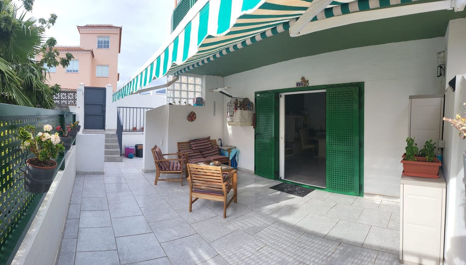 2 soveværelse Byhus til salg i Puerto Santiago med swimmingpool garage - € 380.000 (Ref: 6983335)