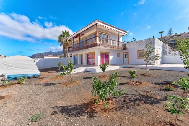 4 sovrum Villa till salu i Puerto Santiago, Santiago del Teide med garage - 950 000 € (Ref: 7238685)