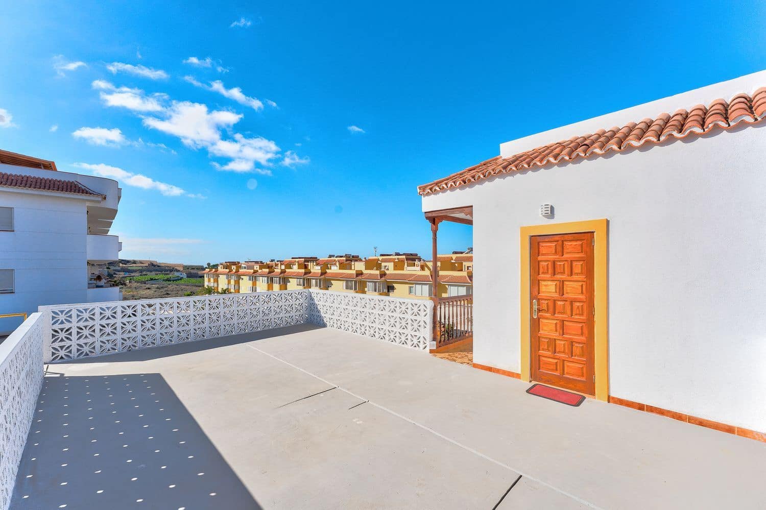 4 sovrum Villa till salu i Puerto Santiago med garage - 950 000 € (Ref: 7238685)