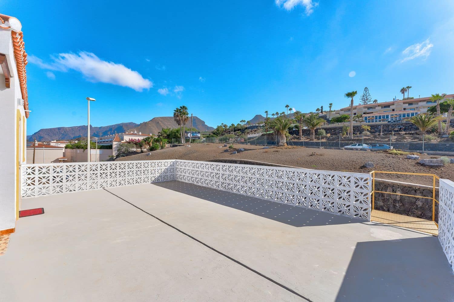 4 sovrum Villa till salu i Puerto Santiago med garage - 950 000 € (Ref: 7238685)