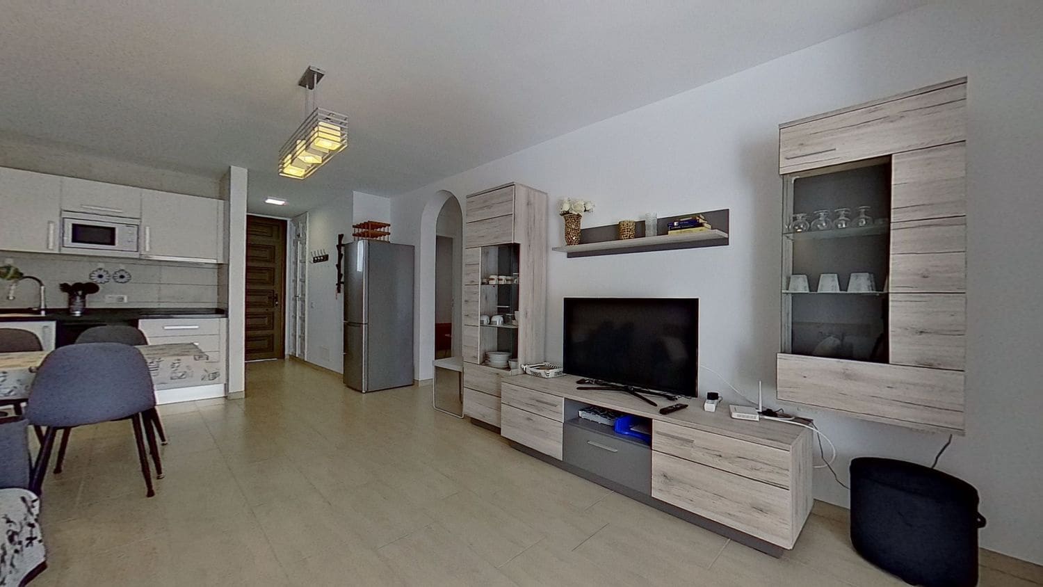 2 soverom Leilighet til salgs i Playa de las Americas med svømmebasseng garasje - € 650 000 (Ref: 7282715)