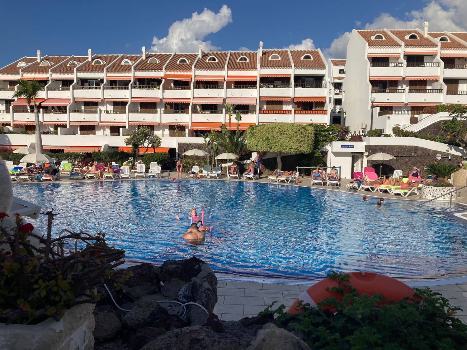 2 soverom Leilighet til salgs i Playa de las Americas med svømmebasseng garasje - € 650 000 (Ref: 7282715)