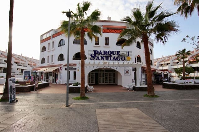 2 soveværelse Lejlighed til salg i Playa de las Americas, Arona med swimmingpool garage - € 650.000 (Ref: 7282715)