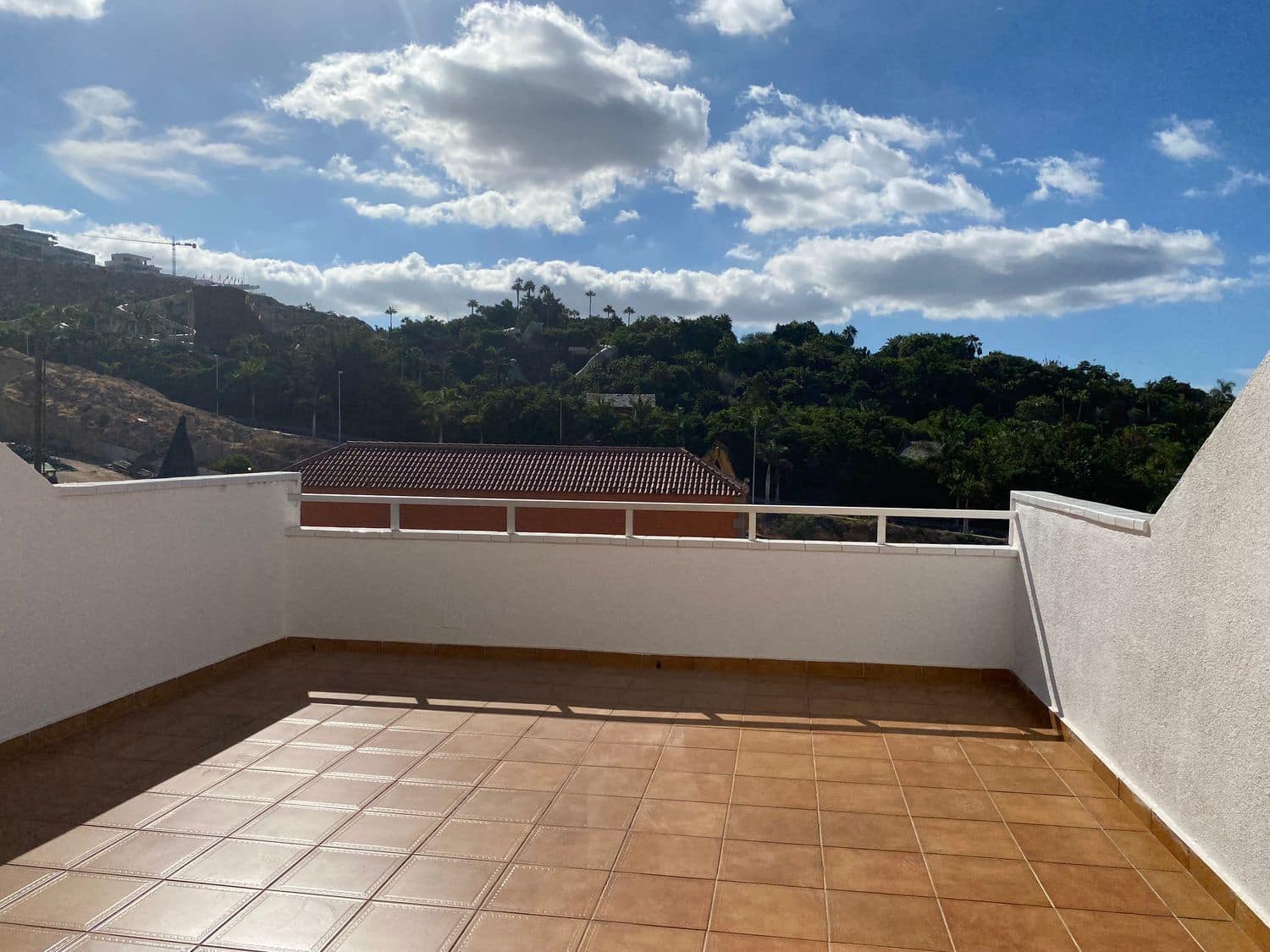 Apartament na sprzedaż w Costa Adeje z basenem - 220 000 € (Ref: 7821643)