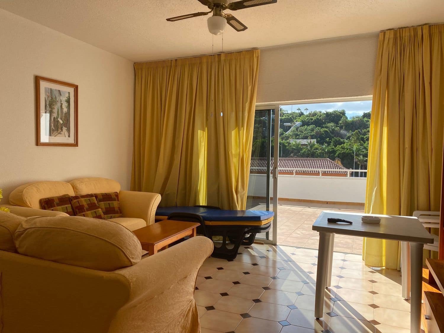 Apartament na sprzedaż w Costa Adeje z basenem - 220 000 € (Ref: 7821643)