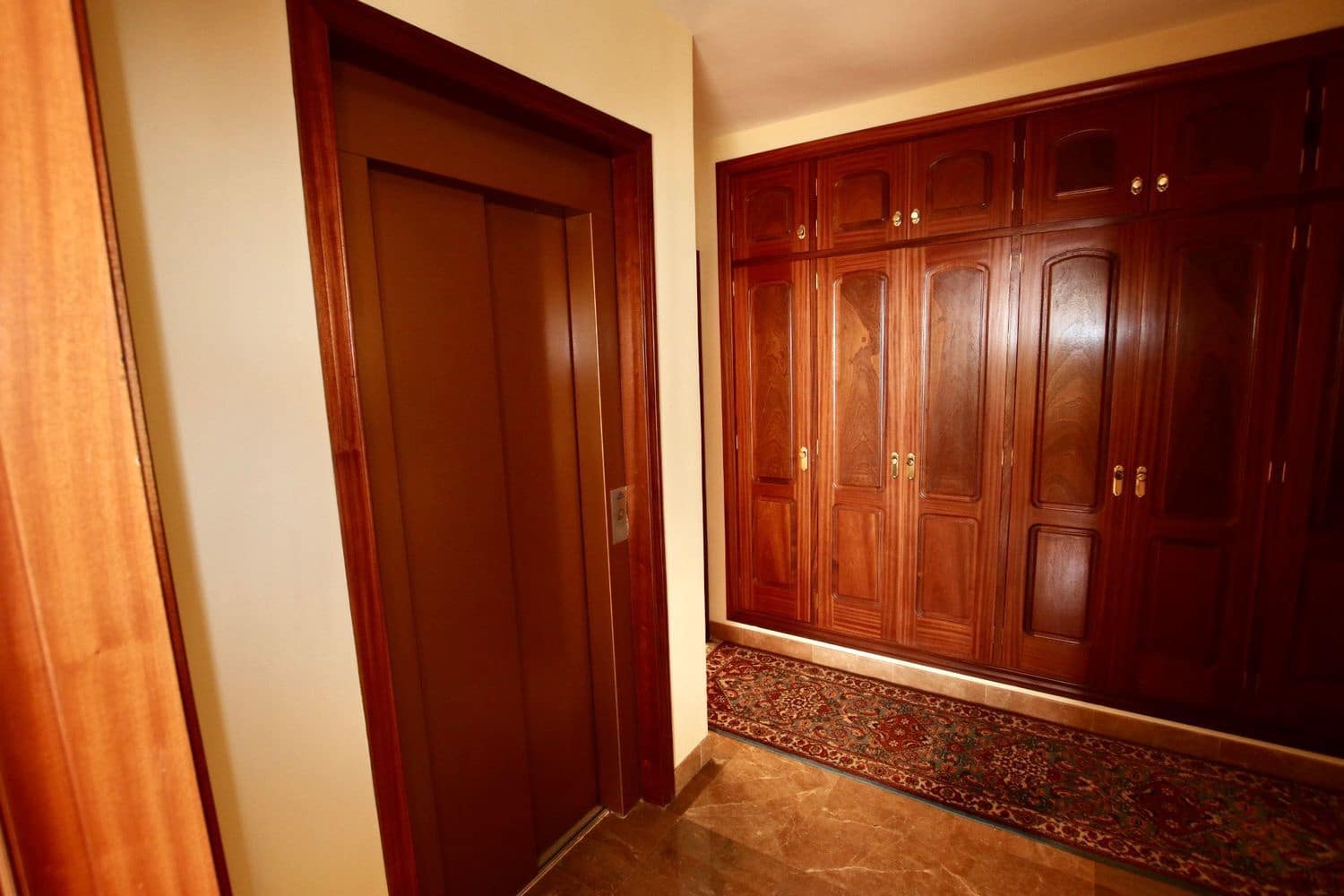 4 bedroom Villa for sale in Santiago del Teide with garage - € 1,400,000 (Ref: 8005621)